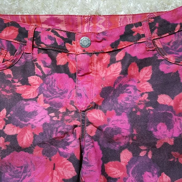 Flip Side Reversible Jeans Fuscia Floral/Aztec Skinny Jeans Size 13 (33x30) - Picture 3 of 15
